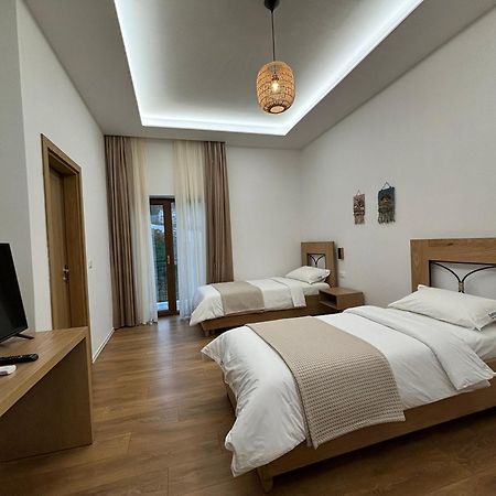Gle-Alb Agrotourism Hotel Tepelene Luaran gambar