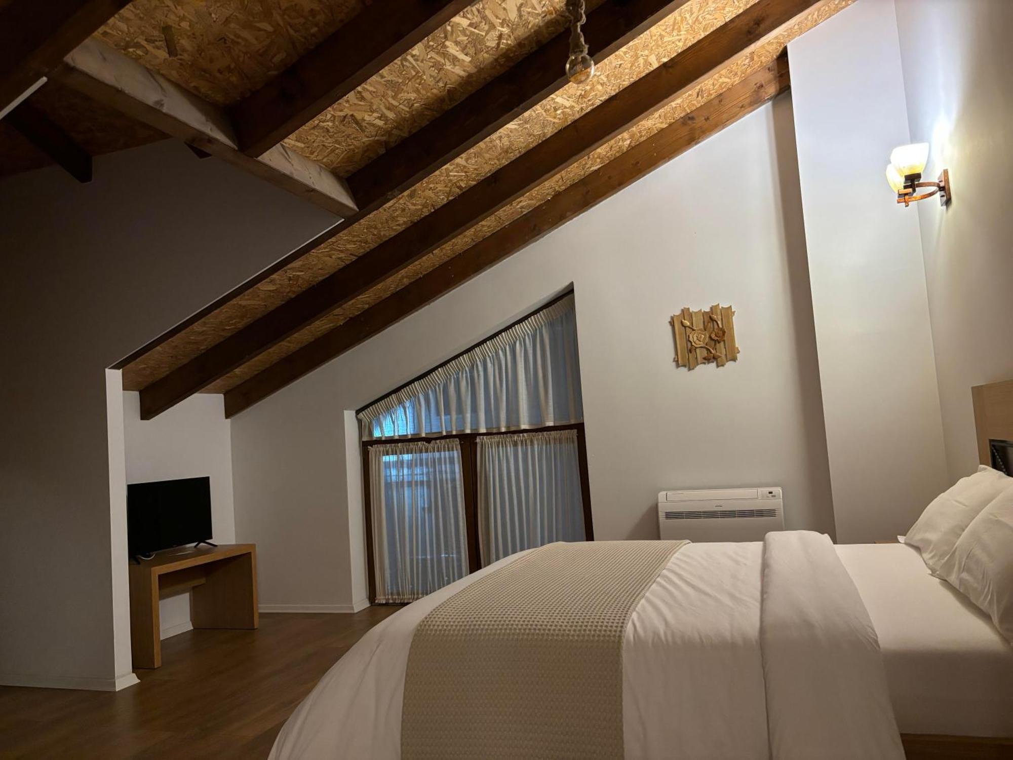 Gle-Alb Agrotourism Hotel Tepelene Luaran gambar
