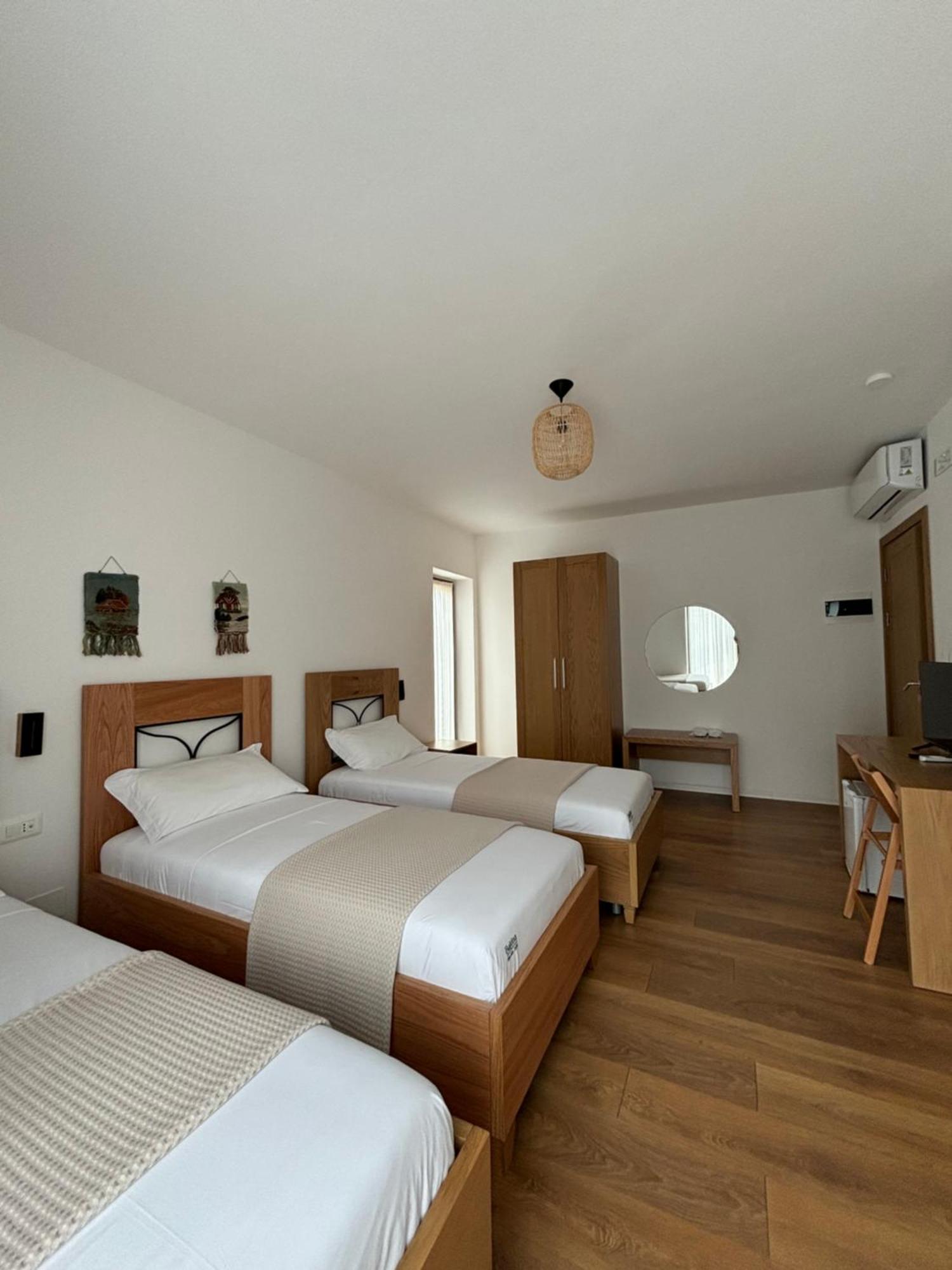 Gle-Alb Agrotourism Hotel Tepelene Luaran gambar